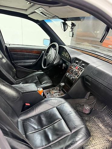 кабан мерседес: Mercedes-Benz C-Class: 1999 г., Автомат, Универсал — 3