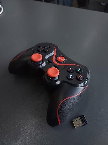 Gamepad v3 plus Состояние новый Все есть каробка провод и т.д