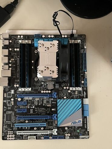 Материнские платы: Материнская плата Asus X79, Б/у