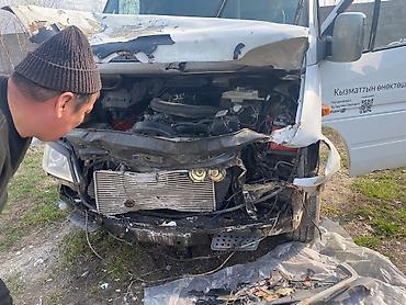 Mercedes-Benz: Mercedes-Benz Спринтер: 2002 г., 2.2 л, Ручные, Дизель, Фургон at lalafo.kg — 16 Mercedes-Benz: Mercedes-Benz Спринтер: 2002 г., 2.2 л, Ручные, Дизель, Фургон — 16