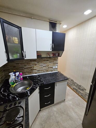 Uzunmüddətli kirayə mənzillər: Nesimi metrosuna piyada 5 deq mesafede Zerife Eliyeva adina gez -da lalafo.az — 1 Uzunmüddətli kirayə mənzillər: Nesimi metrosuna piyada 5 deq mesafede Zerife Eliyeva adina gez — 1