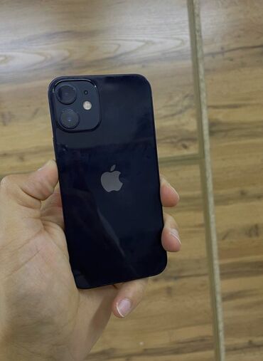 скупка чехлов для телефонов: IPhone 12 mini, Колдонулган, 128 ГБ, Кара, Заряддоочу түзүлүш, Коргоочу айнек, Каптама, 85 %