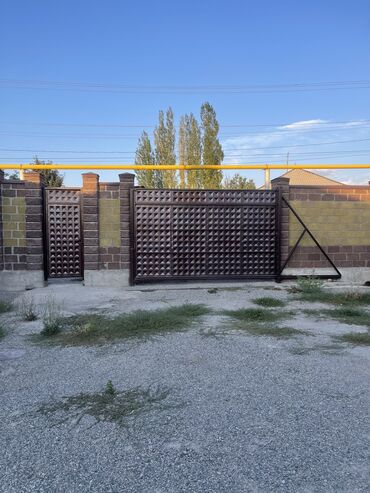 город кара балта дом: 100 кв. м, 4 бөлмө