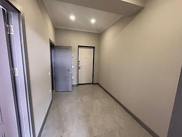 Mənzillərin satışı: Mənzilin təsvirVest tovn 16/14 107kv 3 otaq ilkin ödəniş 65 min aylıq — 6