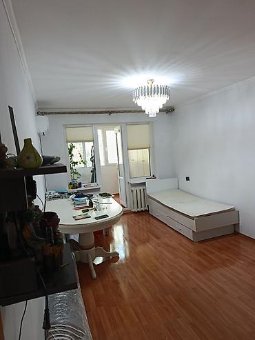 2 комнаты, 47 м², 6 мкр 104 серия, 4 этаж, Старый ремонт