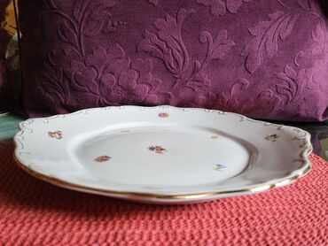 Stare vaze i dekor: Tanjir Hollohaza iz 1949 do 1970.godine. madjarski porcelan za — 9