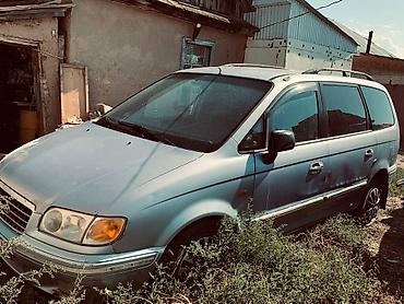 авто вит: Hyundai Trajet: 2000 г., Автомат, Бензин, Минивэн — 2
