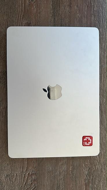 macbook m2 air: Macbook air m2 8/256gb pil 87 faiz yec bir problemi yoxdu, seliqeli — 1