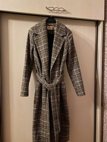 женское пальто: Пальто Modis, L (EU 40), цвет - Бежевый