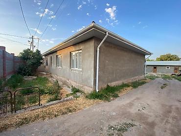 Үйлөрдү сатуу: 5 бөлмө, 130 м², 6 соток, Бишкек, Жогорку Орок а. Менчик ээси — 3