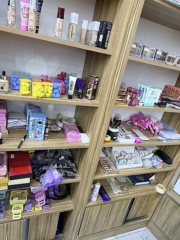 problemli dəri ucun kosmetikalar: Parfumerya vıtrını satılır qıymet 500 azn 8 ededdı tecılı satısdadı — 3