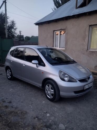 полка цивик: Honda Fit: 2003 г., 1.4 л, Механика, Бензин, Хэтчбэк