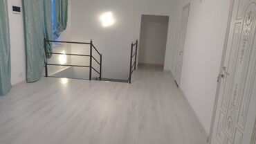 гостиной дом: 20 м², С мебелью