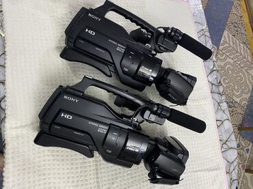 ses yazan aparat satisi: Sony HD peşəkar video-kamera (2 ədəd) Xüsusiyyətlər: - HD video