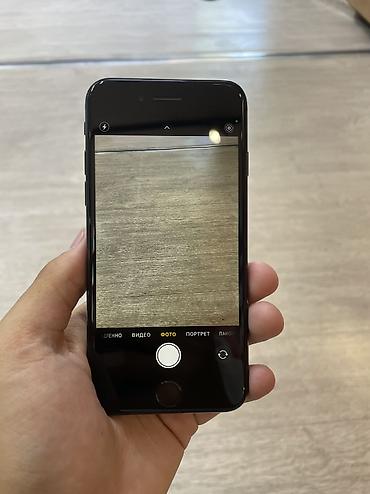 series 8: IPhone SE 2020, Б/у, 64 ГБ, Jet Black, Защитное стекло, Коробка, Чехол, 77 % — 7