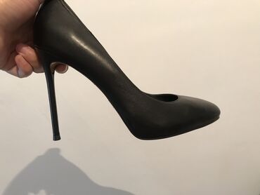 0222 это какой оператор в Кыргызстан | ДРУГИЕ СПЕЦИАЛЬНОСТИ: Продаю новые туфли, ни разу не одевала, так как размер не подошёл