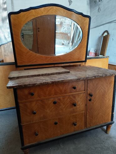 Спальные гарнитуры: Спальный гарнитур, Б/у, Двуспальная кровать, Шкаф, Комод, Дерево, Самовывоз at lalafo.kg — 10 Спальные гарнитуры: Спальный гарнитур, Б/у, Двуспальная кровать, Шкаф, Комод, Дерево, Самовывоз — 10