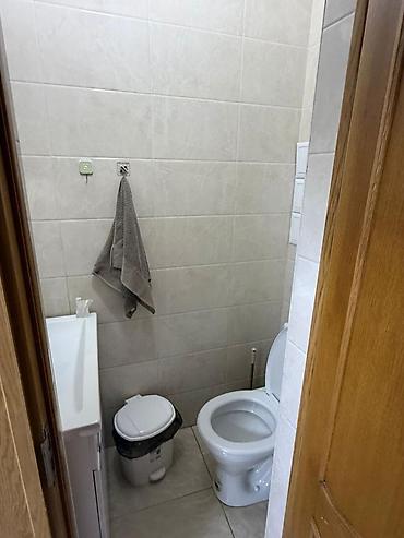 Аренда магазинов: Магазин, Отдельностоящий магазин, 108 м² Без оборудования, С ремонтом, Вода, Канализация, Отопление, 1 линия — 12