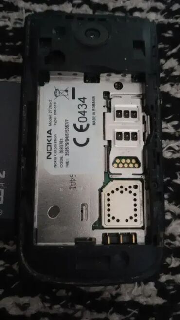 Nokia: Nokia 2700 C-2 Nokia 2720 a-2 — 9