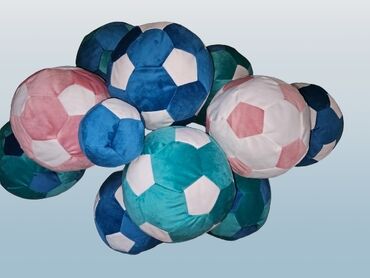 Мячи: Мягкие мячи на 23 февраля. Необычный подарок для юных футболистов. На