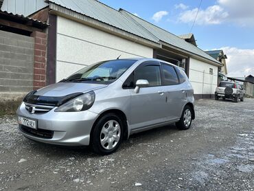 Honda: Honda Fit: 2003 г., 1.3 л, Автомат, Бензин, Хэтчбэк