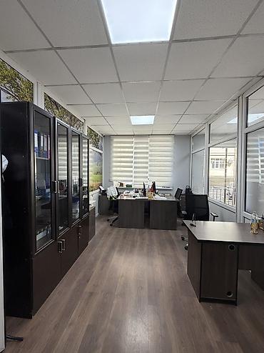 Продажа офисов: Продажа офисов 428 м², С ремонтом, Многоэтажное здание, 1 этаж — 3