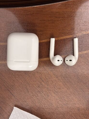 купить наушники проводные айфон: Продаю оригинальные Apple AirPods 1-го поколения с кейсом ✅ Идеальное