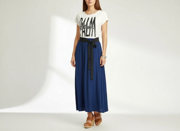 t shirty flames: Women`s dress, size M