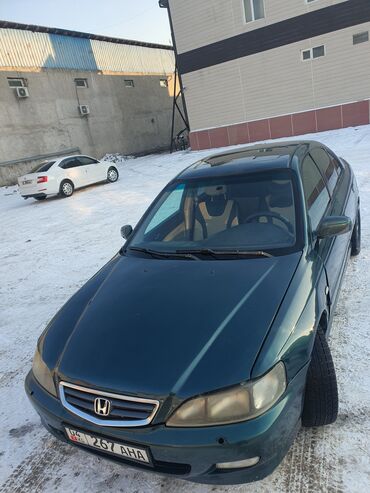 Honda: Honda Accord: 1999 г., 1.8 л, Механика, Бензин, Седан