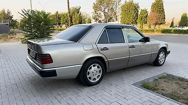 jac js6: Mercedes-Benz W124: 1993 г., 2 л, Механика, Бензин, Седан — 6