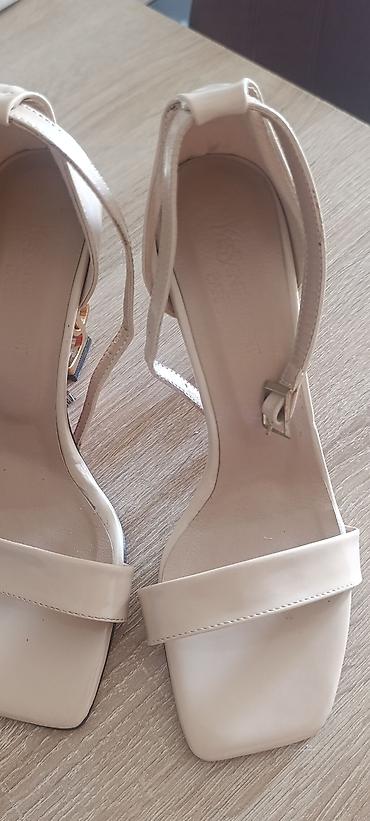Ženska obuća: Saint Laurent Opium ženske sandale - Model: Opyum YSL Logo Heel — 3
