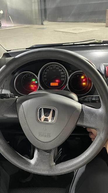 magi: Honda Fit: 2007 г., 1.3 л, Механика, Бензин, Хэтчбэк — 10