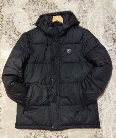 мужские зимние куртки в бишкеке: Куртка M (EU 38), L (EU 40), цвет - Черный