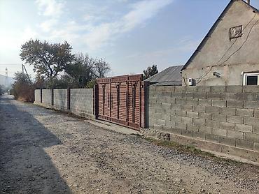 продажа домов беш кунгой: Продаётся частный дом с участком.🏠 • 5 Соток 🏡 • 3 комнаты • Баня — 2