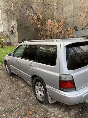 Subaru: Subaru Forester: 1997 г., 2 л, Бензин, Внедорожник