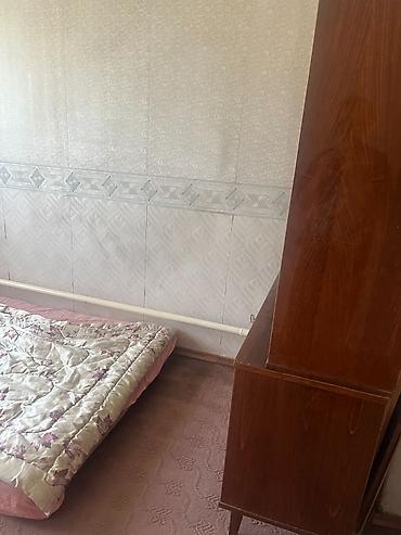 дом сниму: Сдаю три комнаты в доме на 2 этаже. Отопление газовое, горячая вода — 5