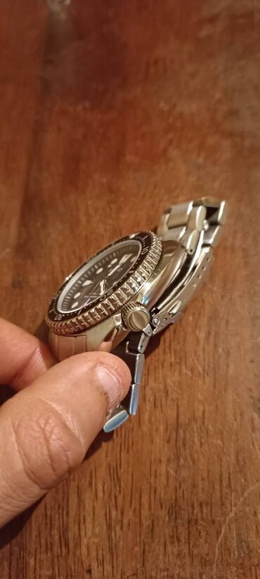 Qol saatları: İşlənmiş, Qol saatı, rəng - Ağ — 4