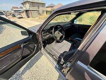 мерс 124 на разбор: Mercedes-Benz W124: 1991 г., 2 л, Механика, Бензин, Седан — 10