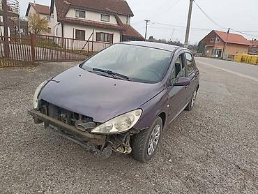 suv vozila: PEUGEOT 307 - KOMPLETAN AUTO U DELOVIMA | Originalni polovni delovi — 4