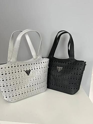 Putni koferi i torbe: GUESS ženska torba + novčanik – set - Elegantan set sastavljen od — 9