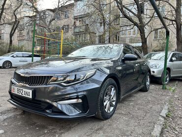 Продажа авто: Kia K5: 2019 г., 2 л, Автомат, Бензин, Седан