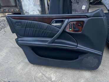 Сиденья: Комплект сидений, Кожа, Mercedes-Benz 2001 г., Б/у, Оригинал, Германия — 4