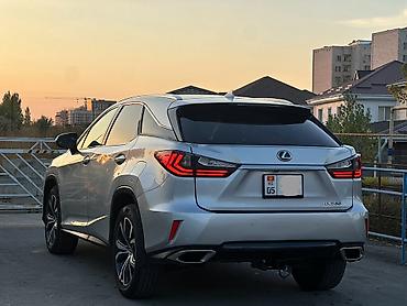 140 500: Lexus RX: 2018 г., 3.5 л, Автомат, Бензин, Кроссовер — 3