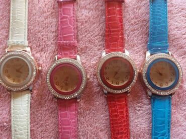 Ručni satovi: Klasični sat, Unisex — 17