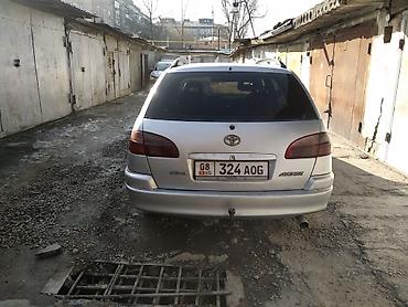 Чехлы и накидки на сиденья: Чехлы Кожаные, цвет - Серебристый, Toyota, Б/у — 10