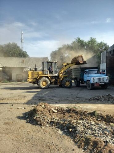 японский мини трактор с куном: Жүктөгүч, 2006 г., Дөңгөлөктүү, Фронталдык