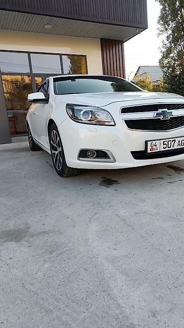 белый салон: Chevrolet Malibu: 2014 г., 2.4 л, Автомат, Газ, Седан — 1