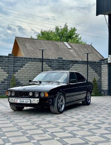 сто bmw: BMW 520: 1989 г., 2 л, Механика, Бензин, Седан