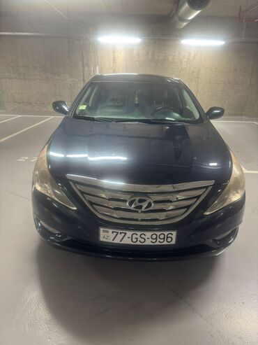 geely 2011: Hyundai Sonata modeli, göy metalik, dördqapılı sedan kuzalı