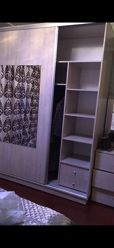 дубовая: Спальный гарнитур, Б/у, Двуспальная кровать, Шкаф, ДСП, Самовывоз, цвет - Белый — 2